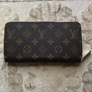Louis Vuitton Wallet